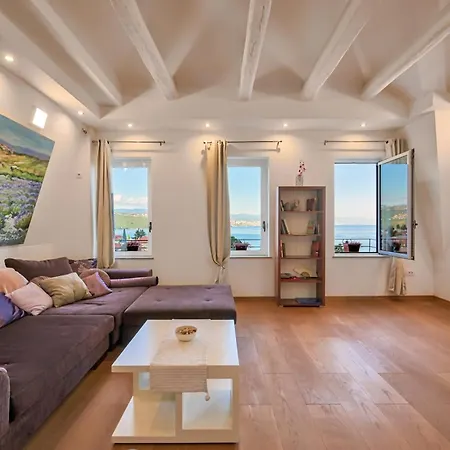 Apartment Lux Gold Opatija Exterior photo