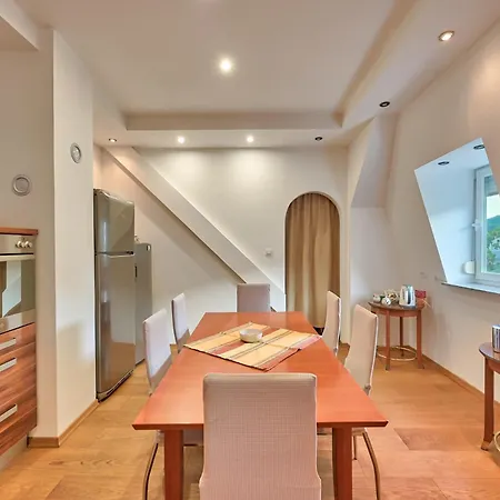 Apartment Lux Gold Opatija Exterior photo